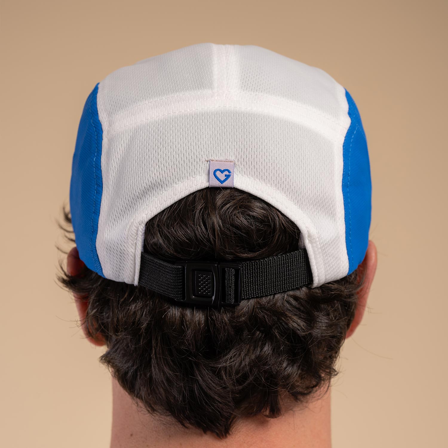 Casquette 5 panel bleu/rose