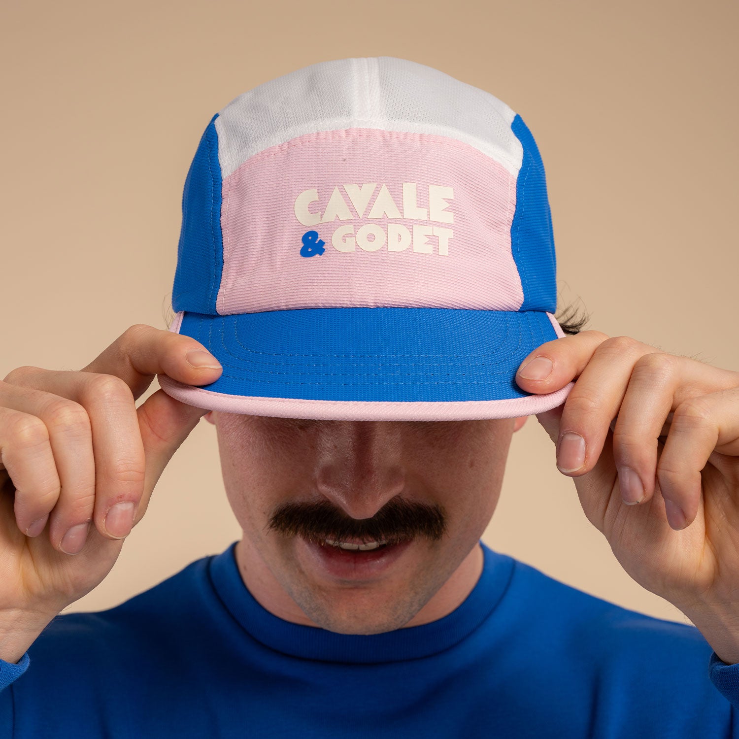 Casquette 5 panel bleu/rose