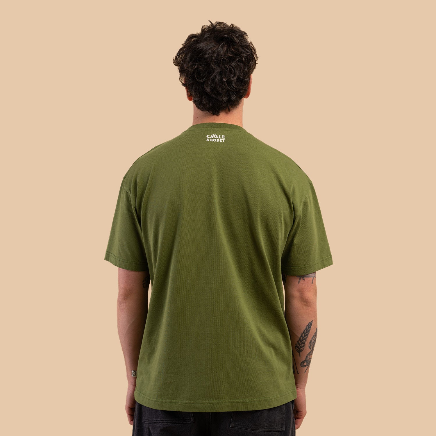 T-shirt loose coeur kaki