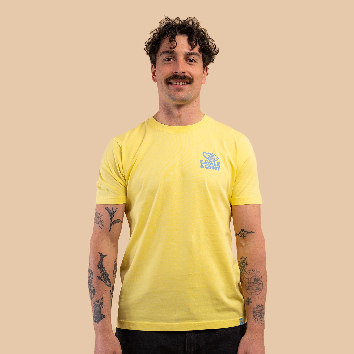 T-shirt regular "Km & Mozza" jaune